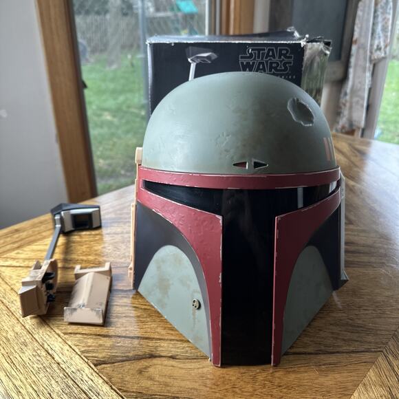 Star Wars Black Series Boba Fett Re-Armored Electronic Helmet W/Box Cosplay - Picture 1 of 11